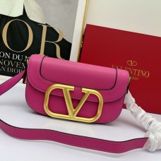 Valentino Garavani Large Supervee Shoulder Bag In Calfskin Rose