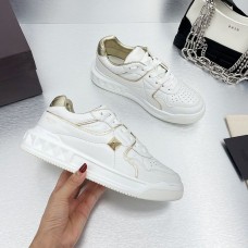 Valentino Garavani One Stud Low-Top Sneakers UniseX Calfskin WhiteGold