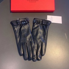 Valentino Garavani Rockstud Double Strap Sheepskin Gloves Black