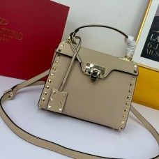 Valentino Garavani Small Rockstud Alcove Handbag In Grainy Calfskin Apricot