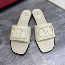 Valentino Garavani VLogo Signature Slides Women Calfskin White